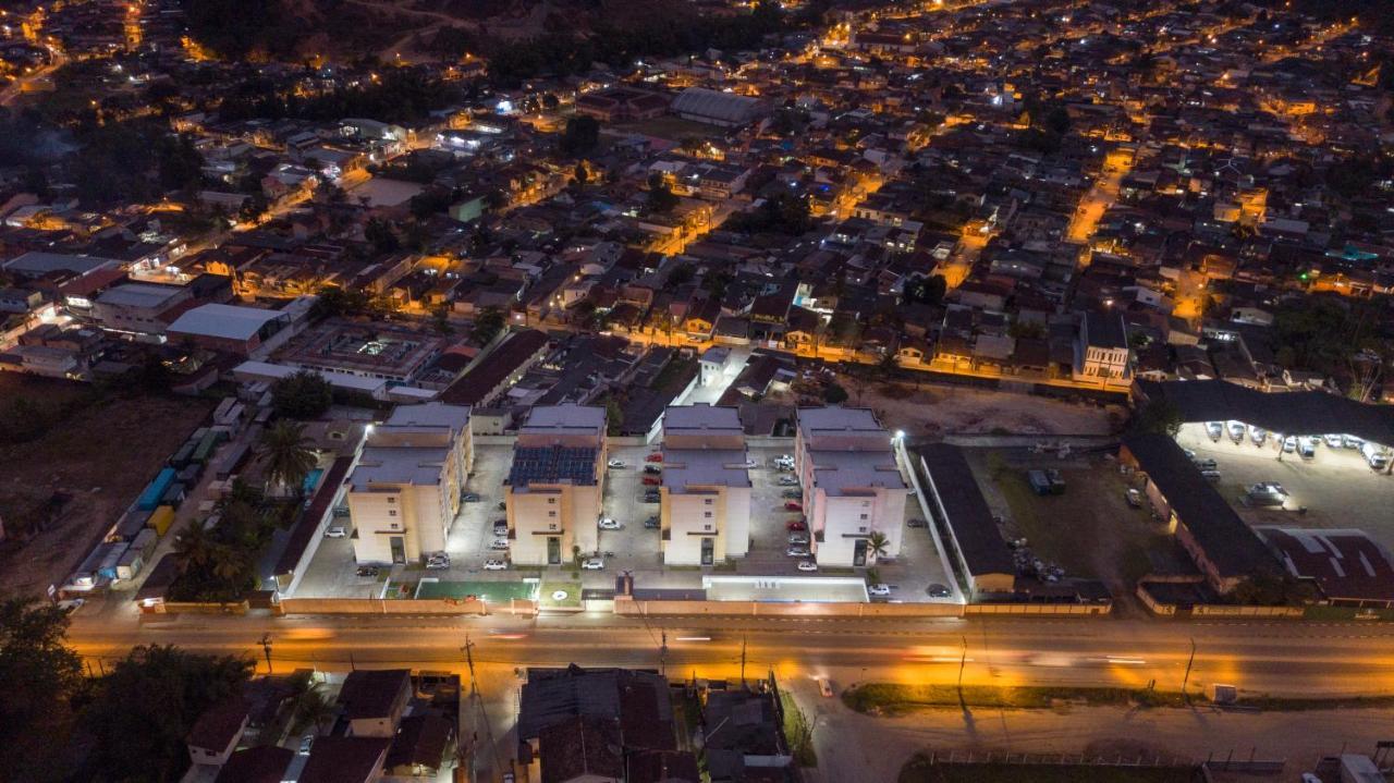 Sun Way Apartamentos Com Piscinas E Churrasqueiras Ubatuba Exterior foto